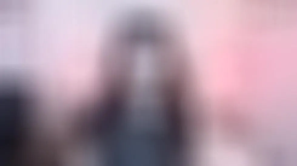 Artista SakiAkanee Video 1