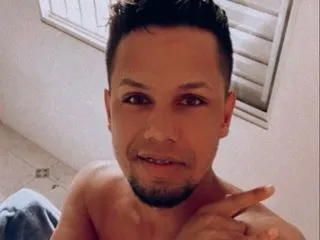 MlkPazudoJL profilbild på webbkameramodell