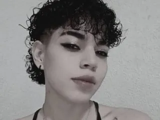 Image de profil du modèle de webcam Sashass18