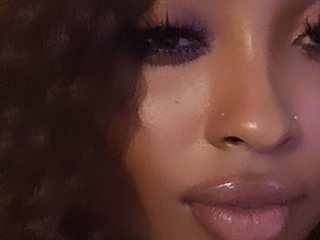 Image de profil du modèle de webcam GoddessCarmenDinero