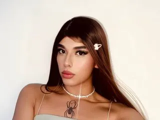 Mia_Bloon21