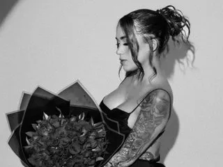 AnnyCooperrr cam model profile picture