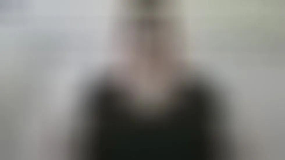 Performer Louisa35 Video 1