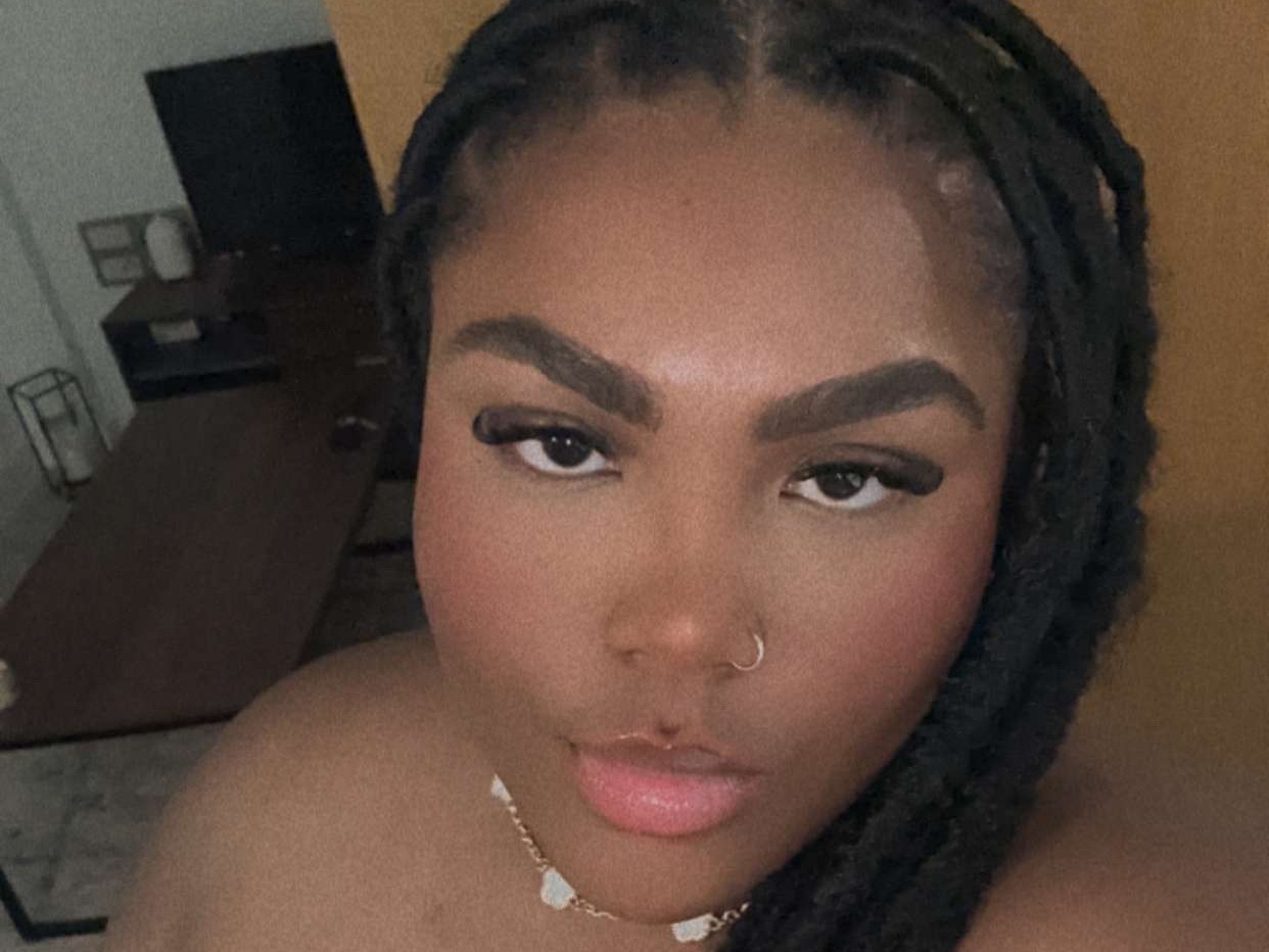Artiest CurvyDestinyXxxx Foto 11