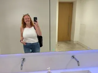eviebehavingbadly