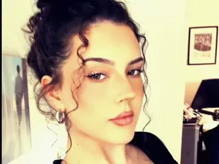 CherryKittyKiss