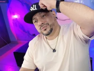 Bigass_Bear
