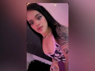 Sussy_Roxy