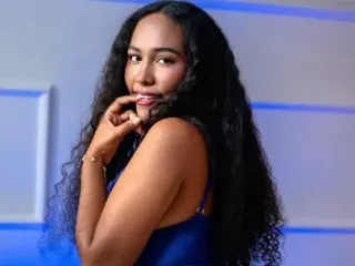 MiaBlackrose