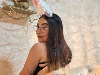 Lizzi_Carter