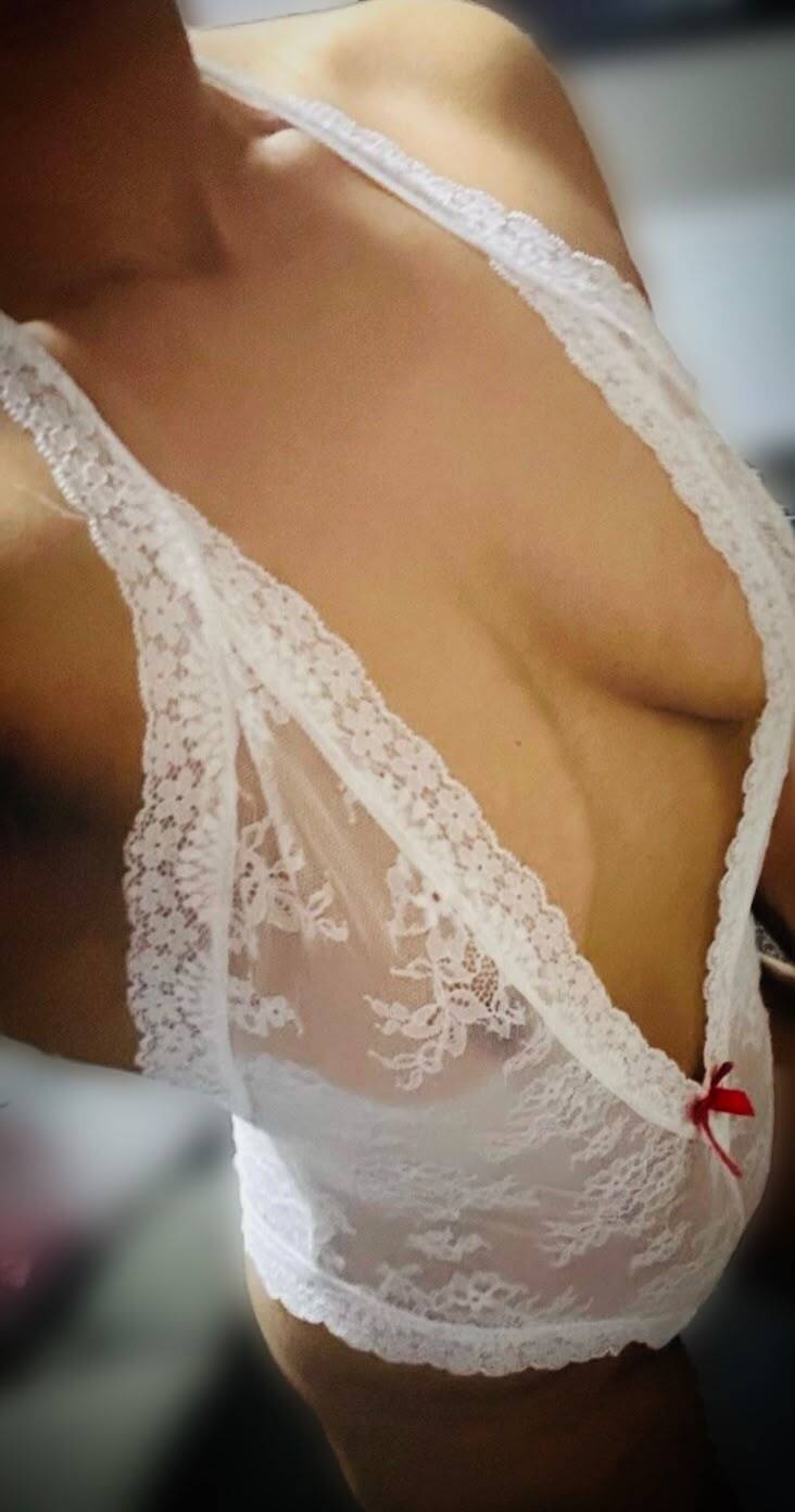 Performer IndianHoneyBeeX Photo 1