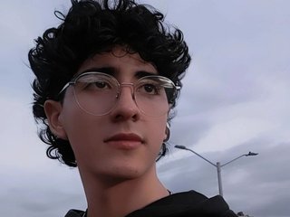 ElliotNoir