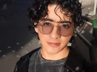 ElliotNoir