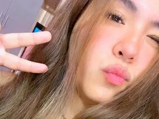 SweettCamii profilbild på webbkameramodell