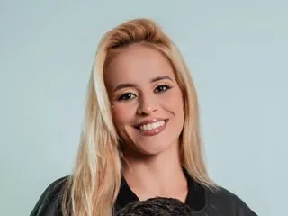 Martina2222 cam model profile picture