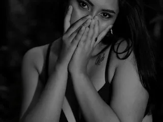 Alana_White