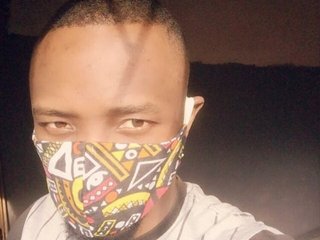 AlphaMale031