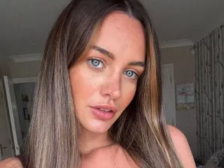 KatieKissesXX