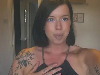 PoppyPinkX