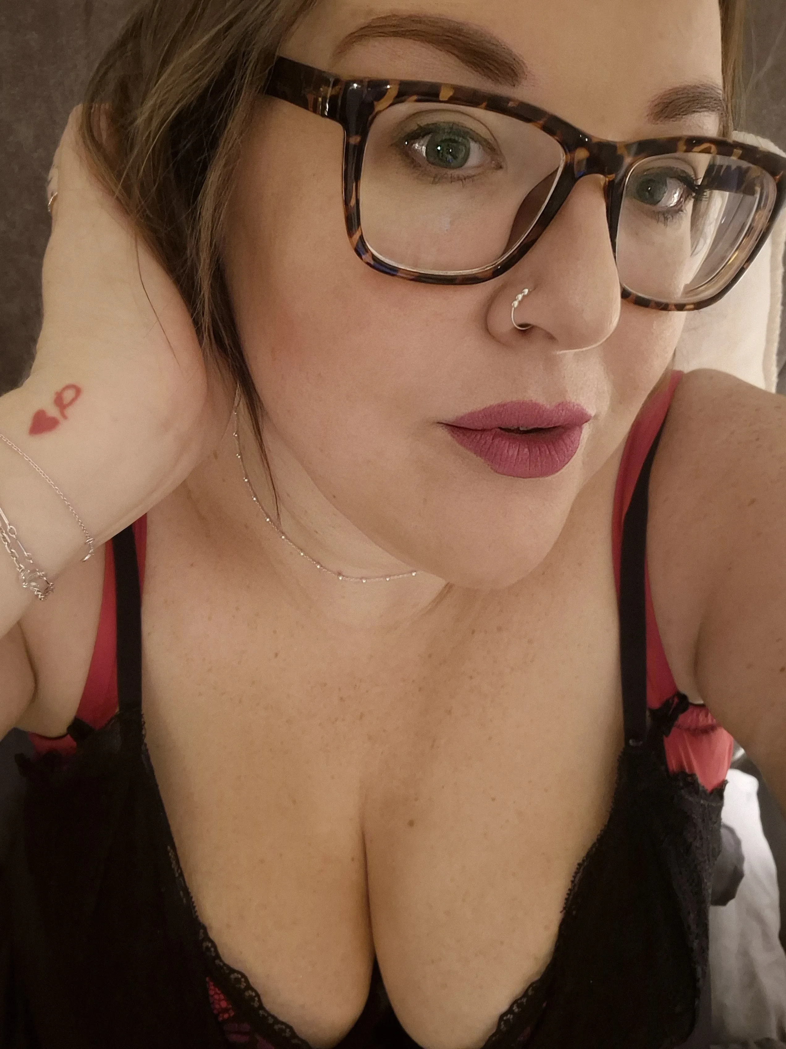 Artist CuteAndCurvyX Foto 10