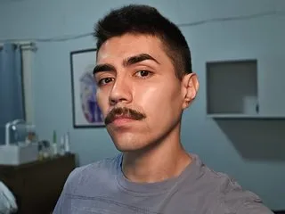 MikeeUncut
