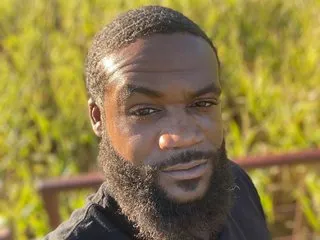 ZoINthisHoe69