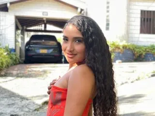 Sasha_Sinne