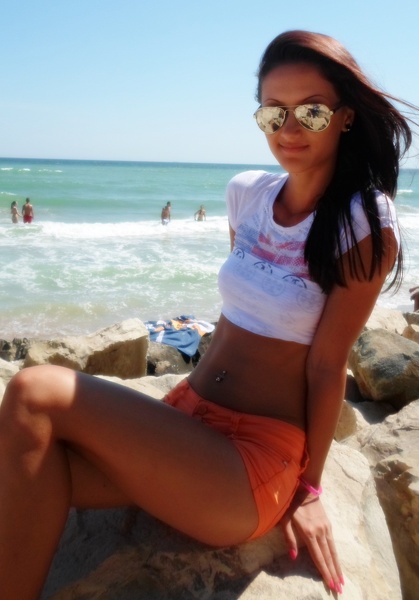 Darsteller ISSABELA Foto 3