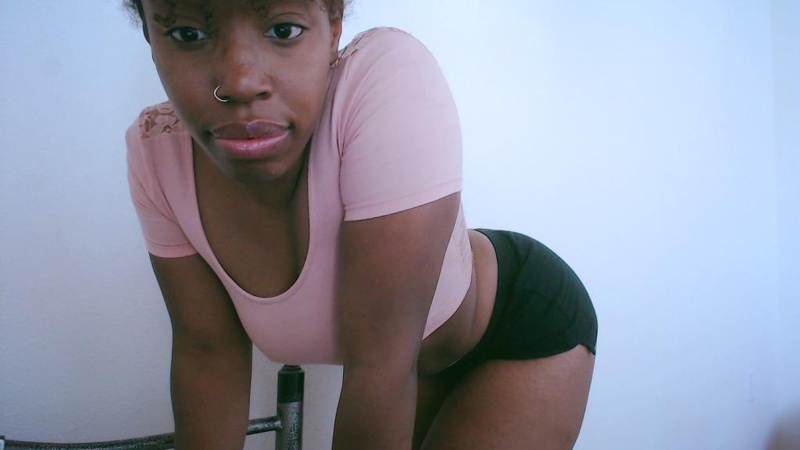 Artiest KenyaGolden Foto 11