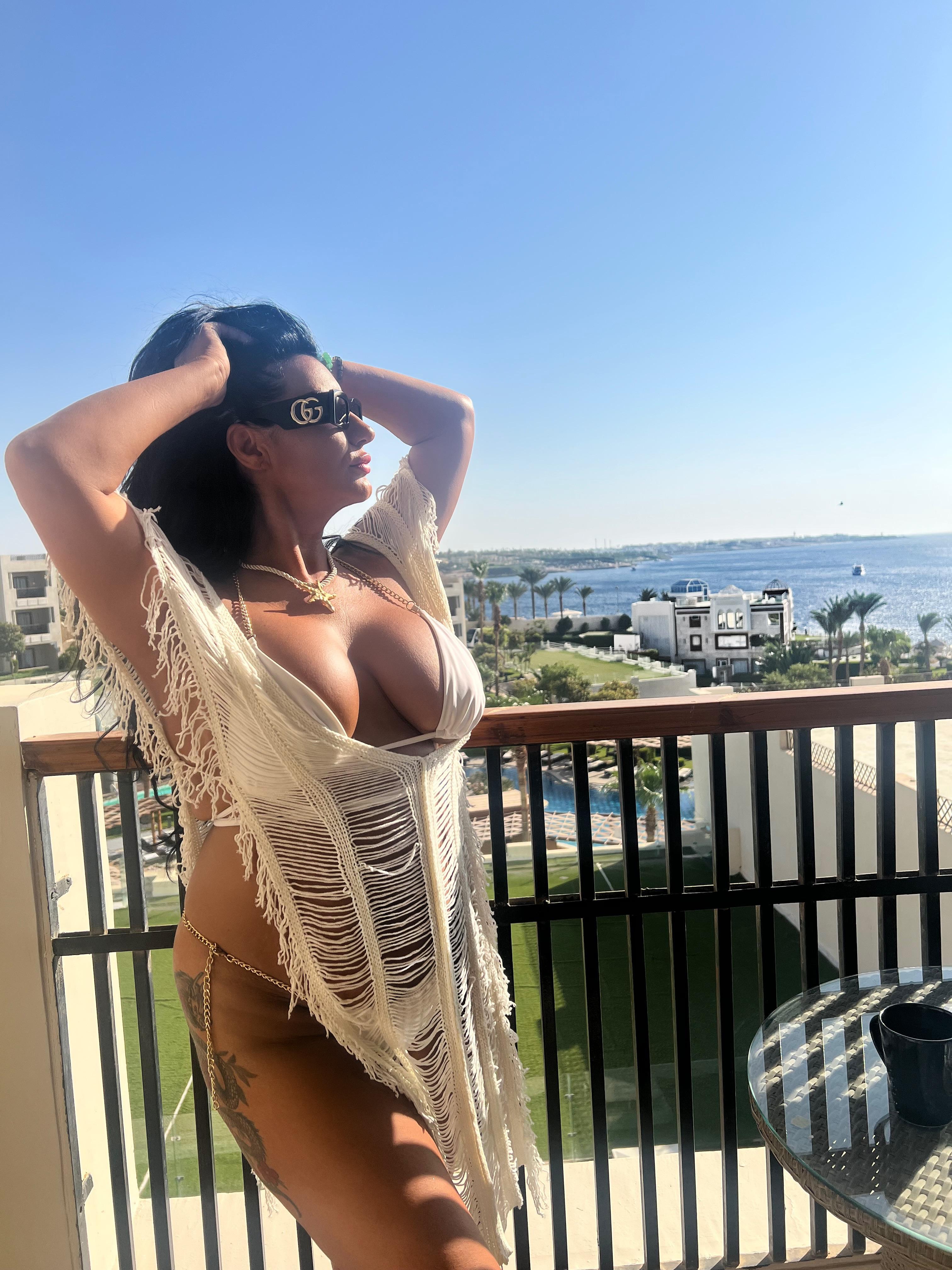 Performer MissyJolie Photo 1