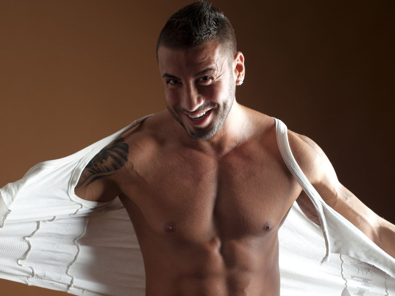 Performer musclecockzilla Photo 7