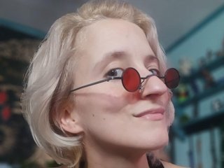 MissQuinCam profilbild pÄ webbkameramodell