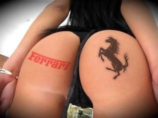 Nikki_Ferrari profilbild på webbkameramodell