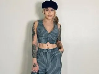 MyNameIsWow immagine del profilo del modello di cam