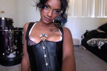 Intérprete Kumi_Felicia Foto 2