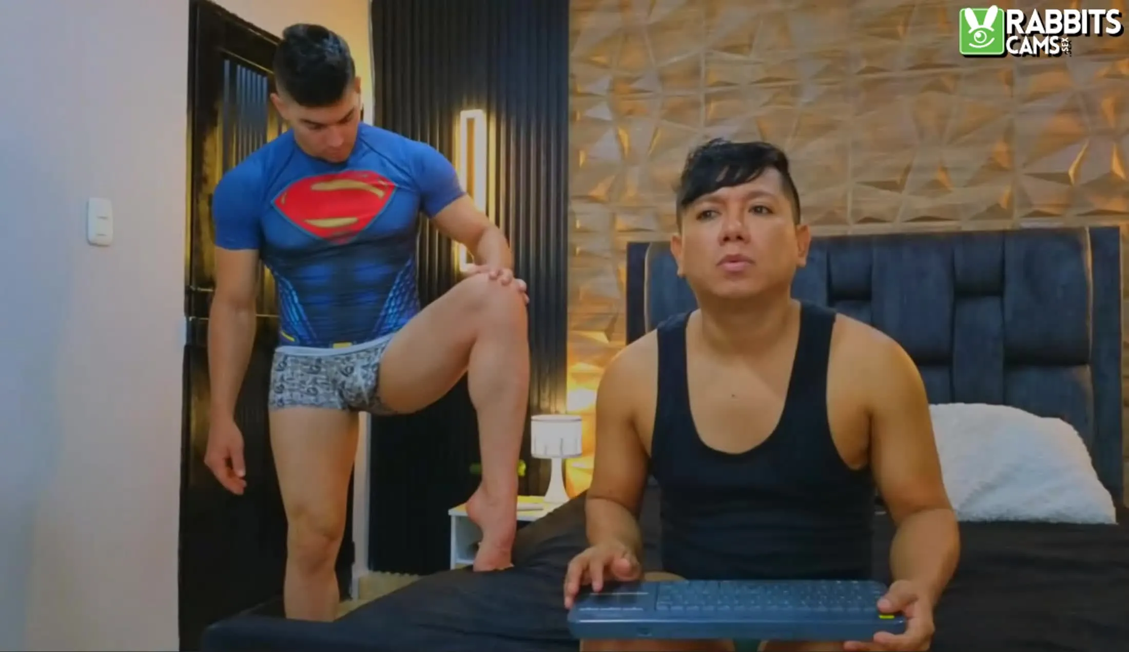 Interprète pervertboy4u Vidéo 2