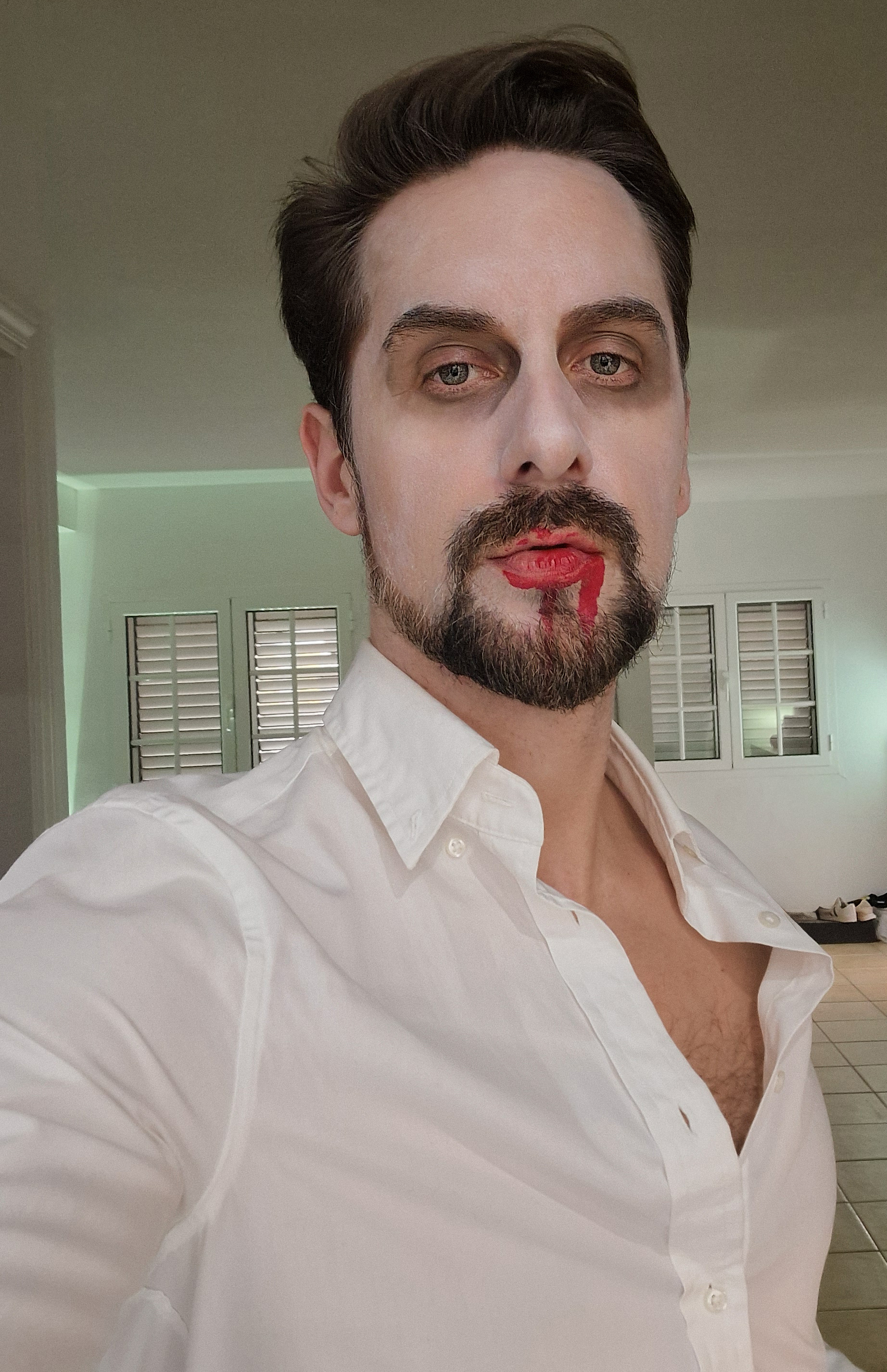 Interprete AntonioWest Foto 4