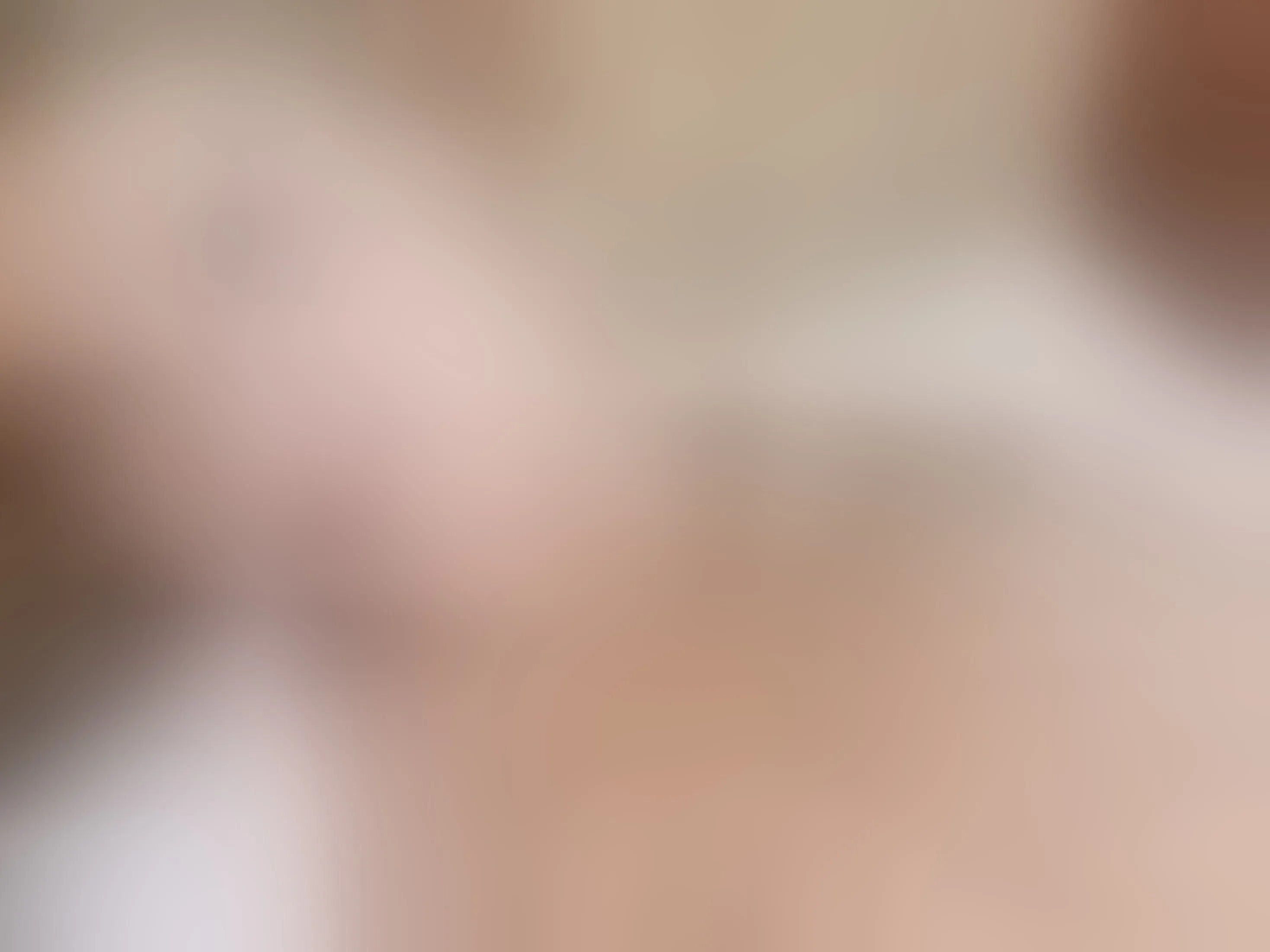 leontina cam model profile picture