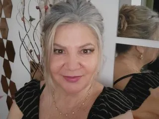 Imagen de perfil de modelo de cámara web de Adama4u