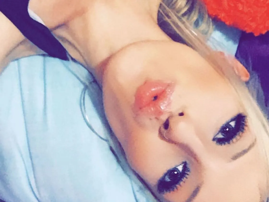 Image de profil du modèle de webcam DelaneyMae