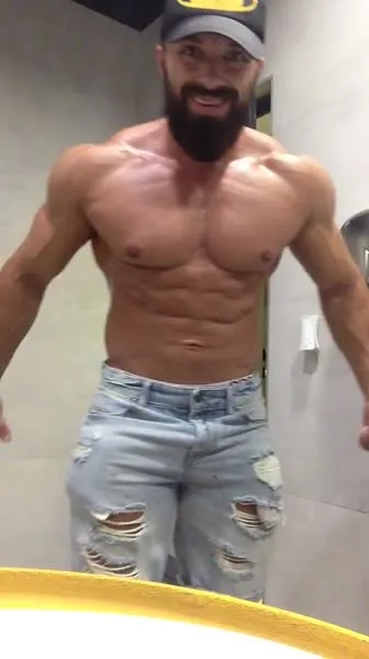 Interprète AlexHunk Vidéo 1