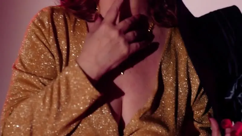 Interprete OneAdoredAngel Video 4