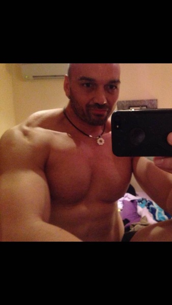 Performer Fran44esko Photo 3