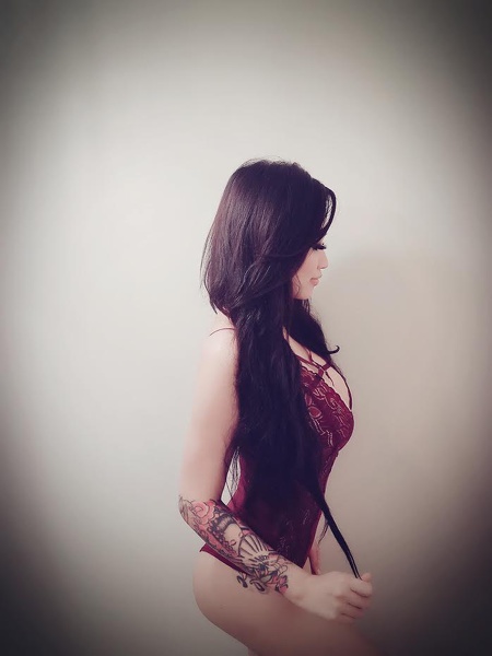 Artist MiaLee Foto 1