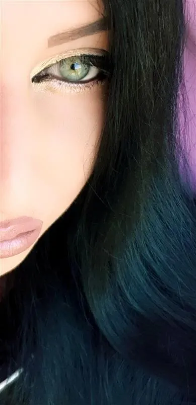 Interprète TastyxTits4u Photo 1