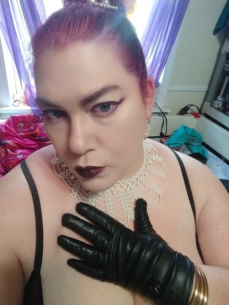 Performer MistressKalah Photo 9