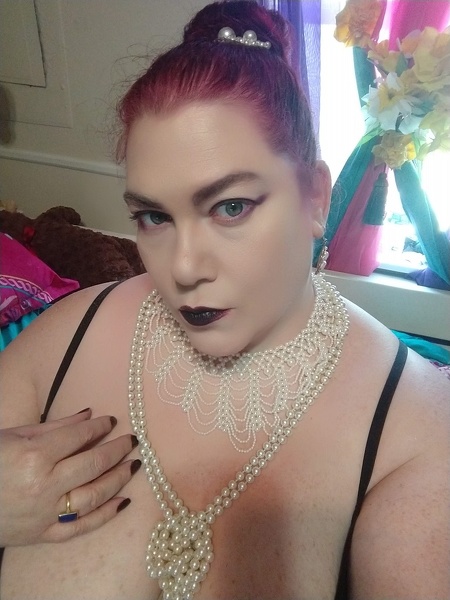 Performer MistressKalah Photo 3