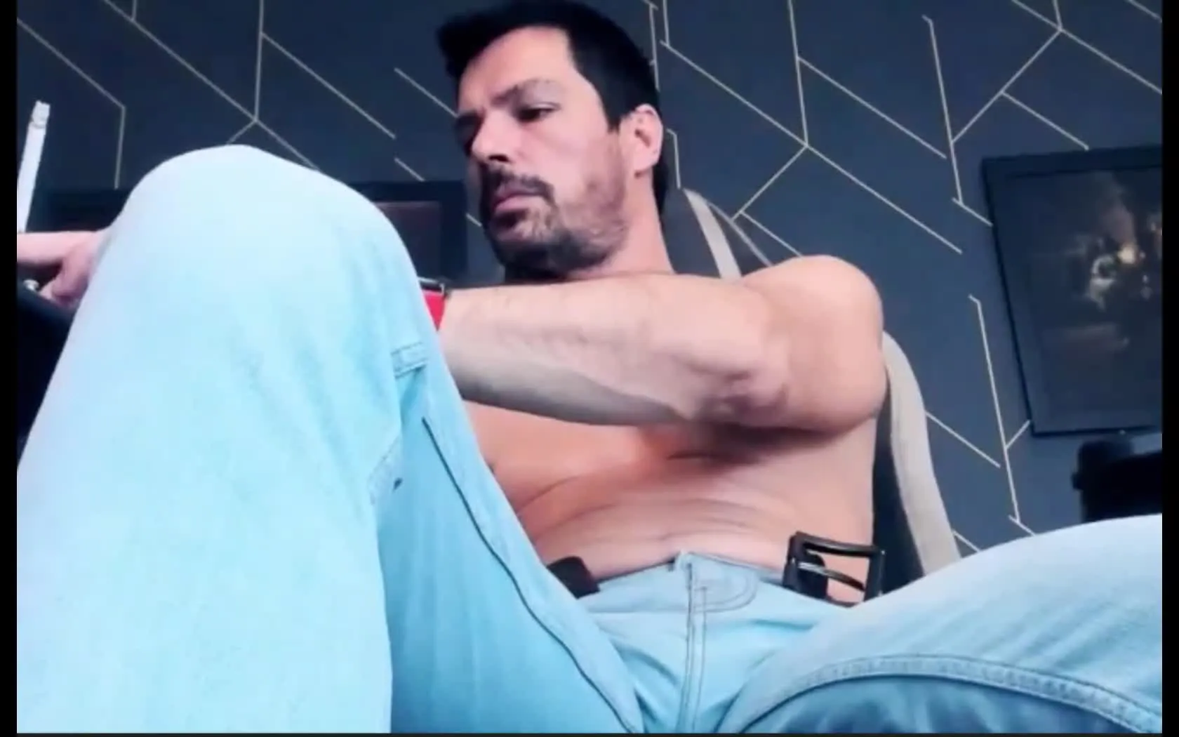 Intérprete CristianNude Video 4