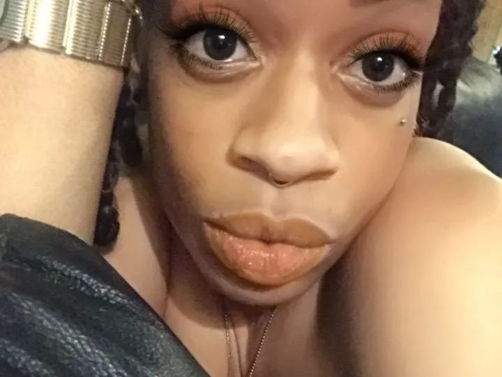 Imagen de perfil de modelo de cámara web de BabyNeshea