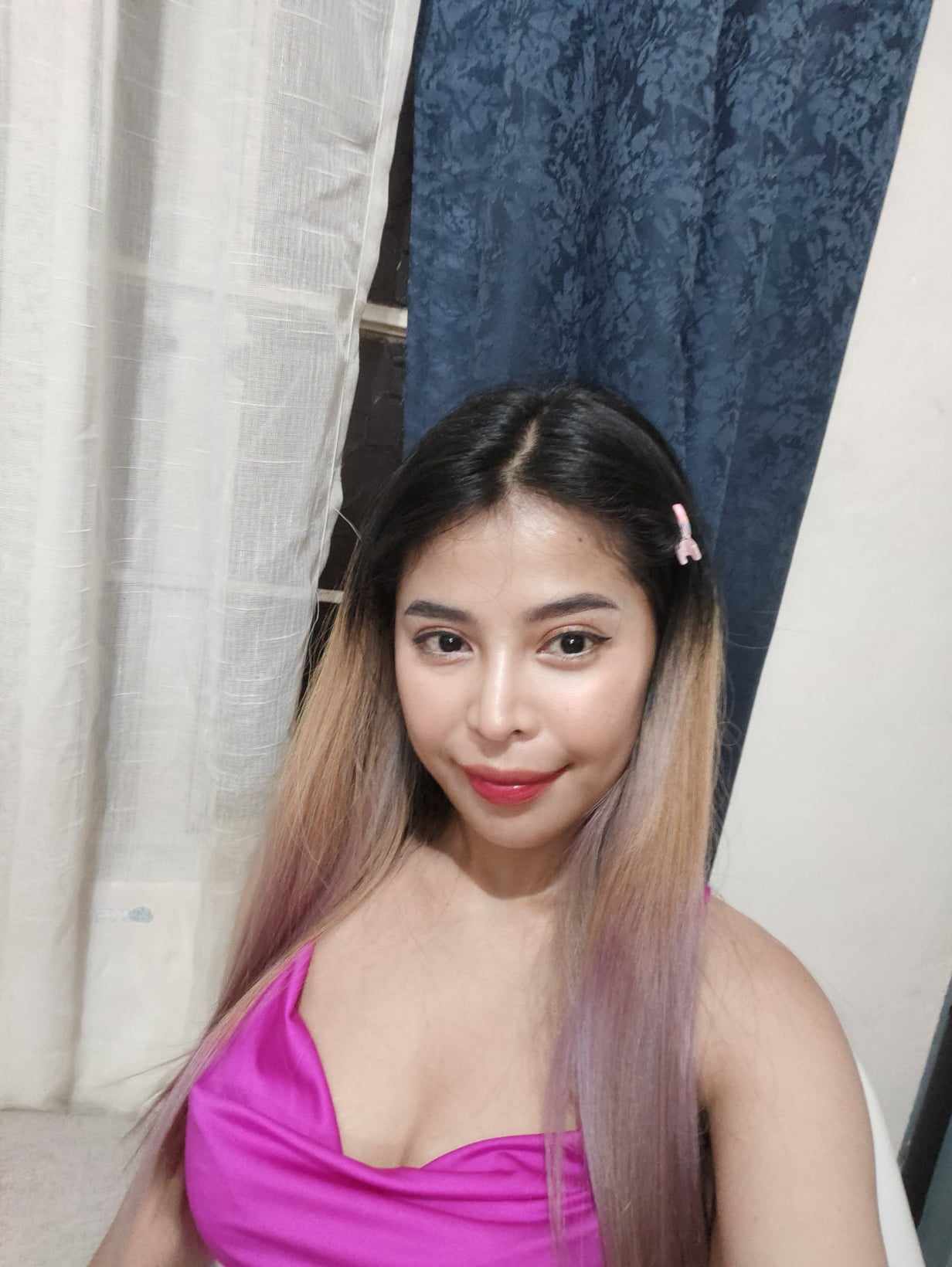 Interprète HootAsianfoxxx Photo 3